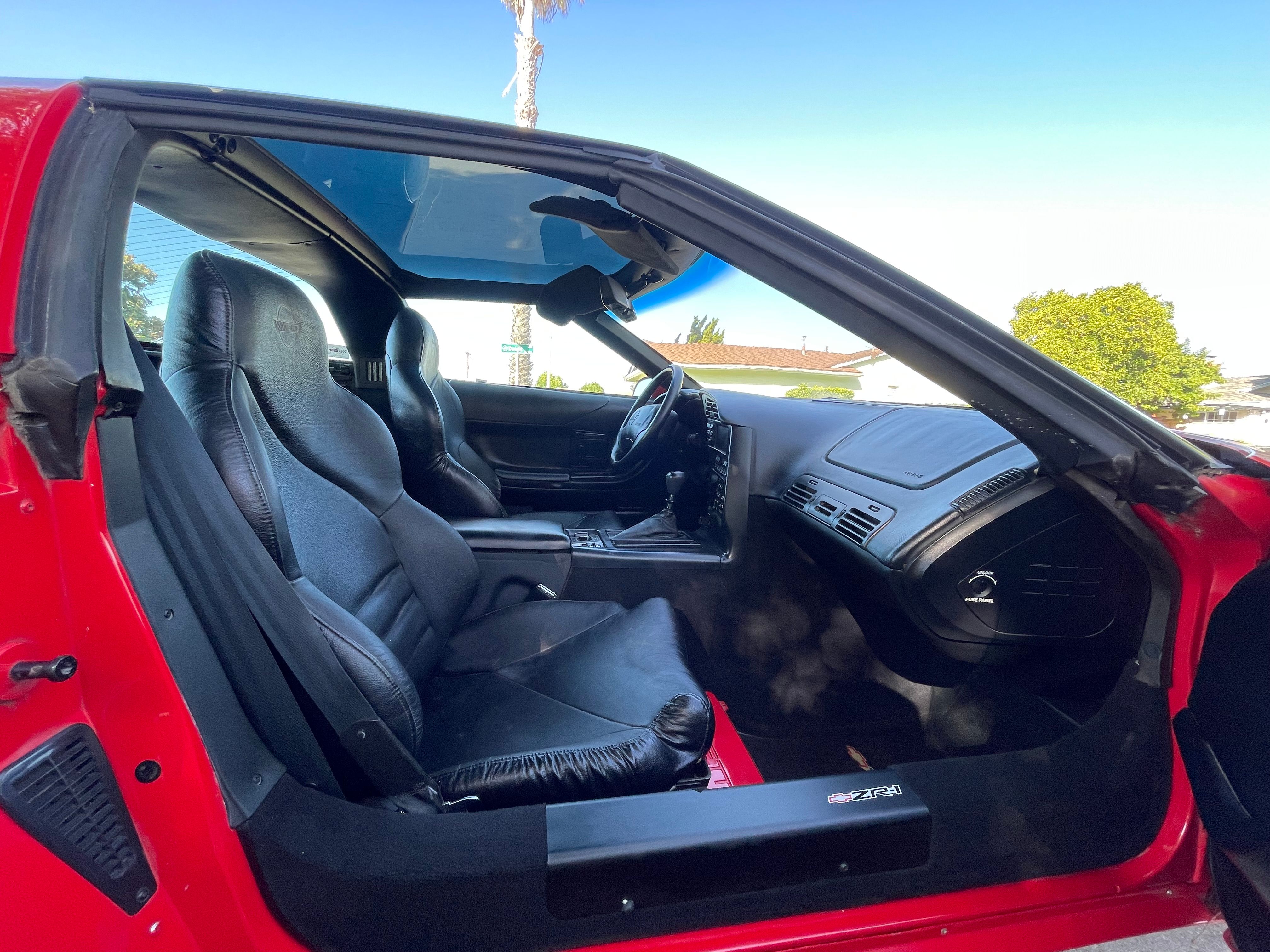 Used 1994 Chevrolet Corvette ZR1 RWD image 17