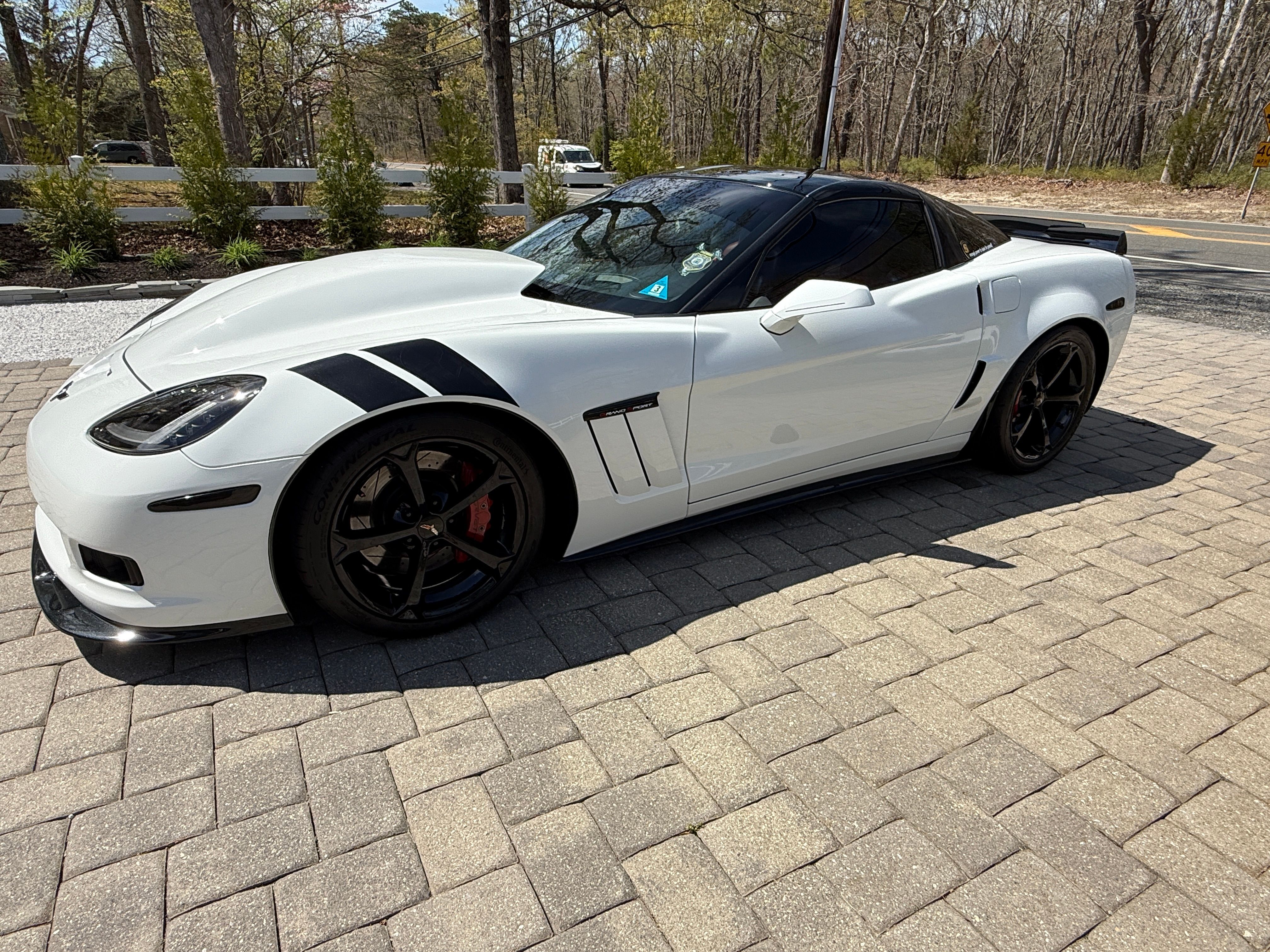 Used 2013 Chevrolet Corvette Grand Sport w/ 2LT Preferred Equipment Group RWD image 6