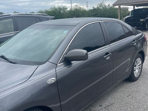 Used 2009 Toyota Camry LE image 9