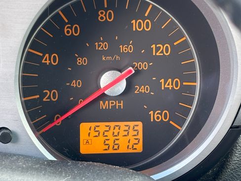 Used 2007 Nissan 350Z Touring image 8