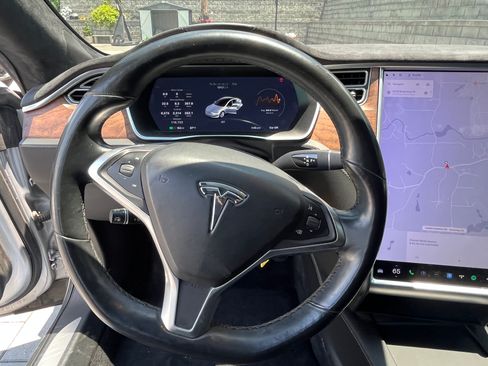 Used 2017 Tesla Model S 90D AWD/4WD image 16