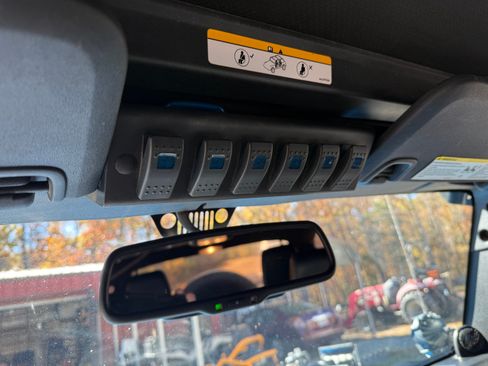 Used 2014 Jeep Wrangler Unlimited Sport image 16