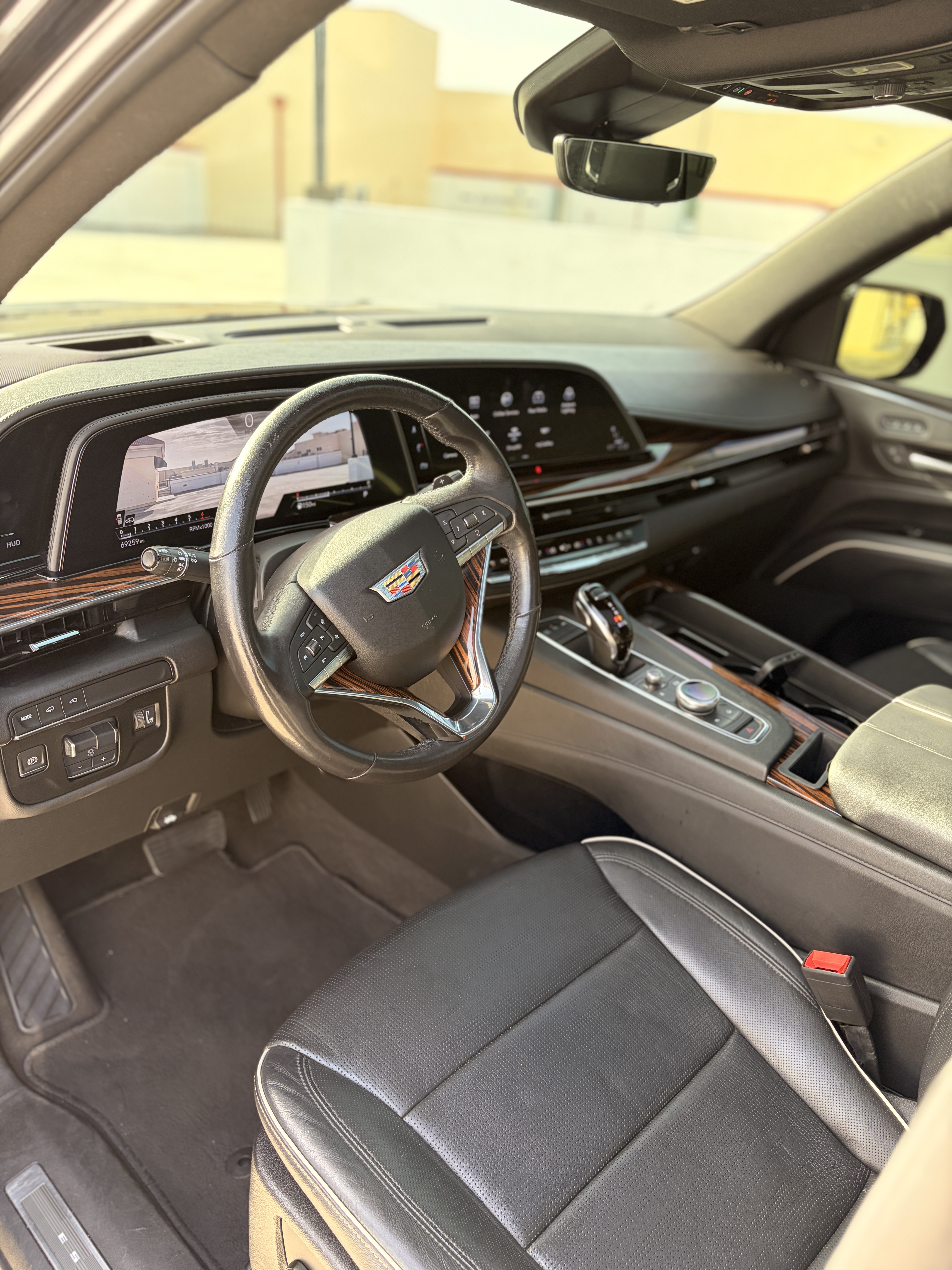 Used 2021 Cadillac Escalade Premium Luxury w/ Driver Assist Tech Package RWD image 6