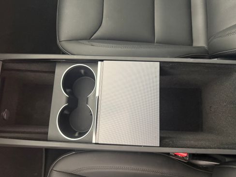 Used 2024 Tesla Model 3 Standard Range RWD image 12