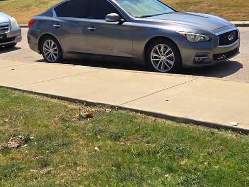 Used 2017 INFINITI Q50 3.0t Premium RWD image 1