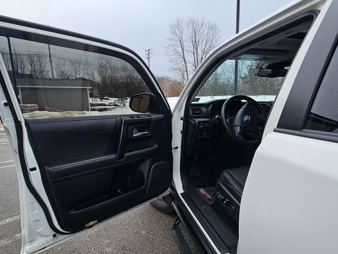 Used 2024 Toyota 4Runner TRD Pro image 9