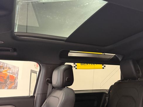 Used 2022 Land Rover Defender 90 X image 16