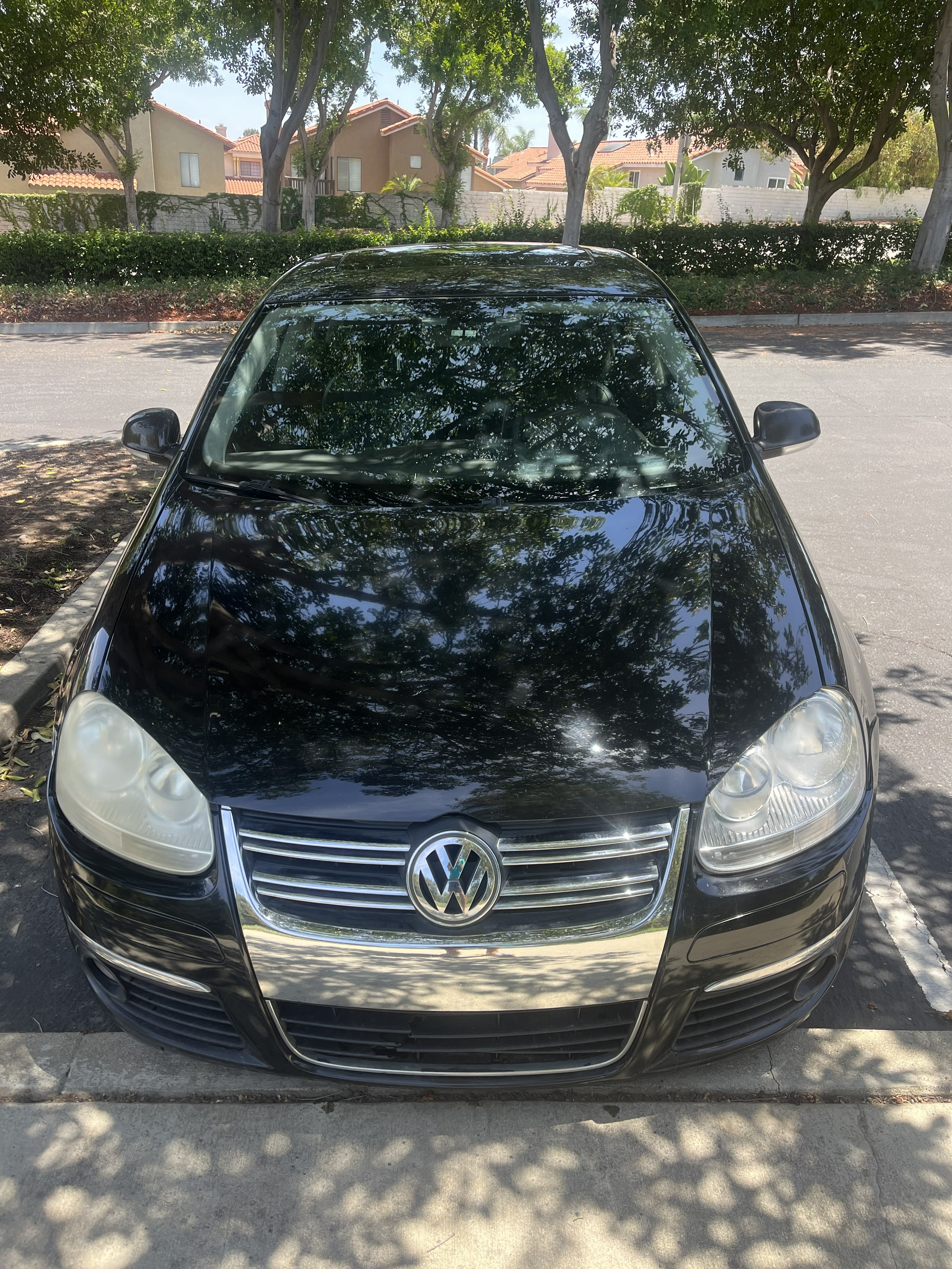 Used 2006 Volkswagen Jetta 2.0T FWD image 1