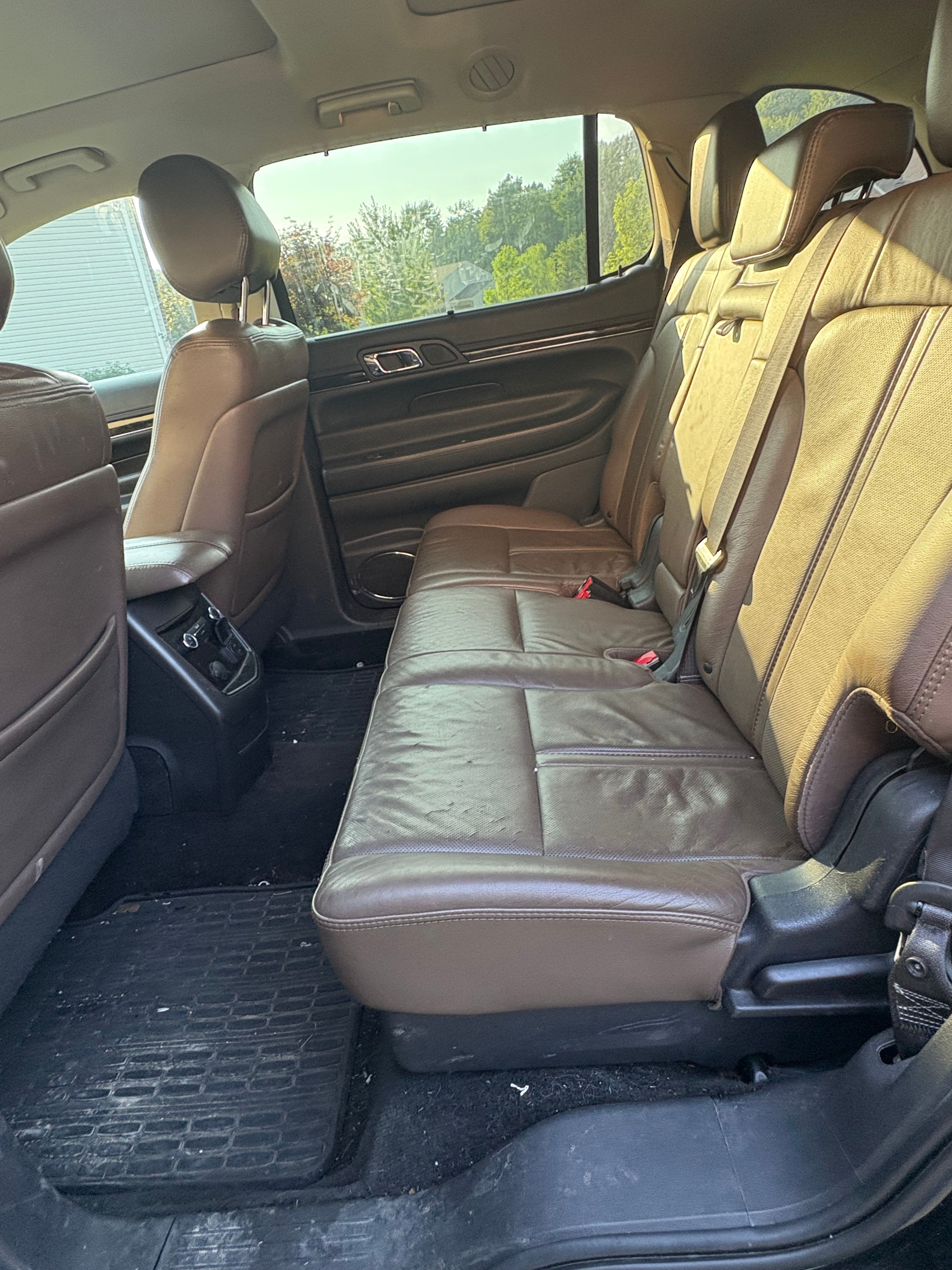 Used 2014 Lincoln MKT AWD w/ Equipment Group 201A image 9