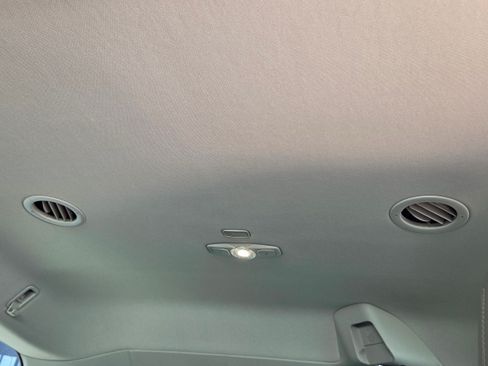 Used 2021 Ford Expedition Limited image 20