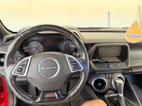 Used 2016 Chevrolet Camaro SS image 12