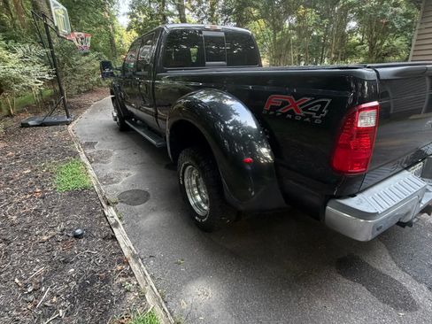 Used 2015 Ford F350 Lariat w/ Lariat Ultimate Package AWD/4WD image 8