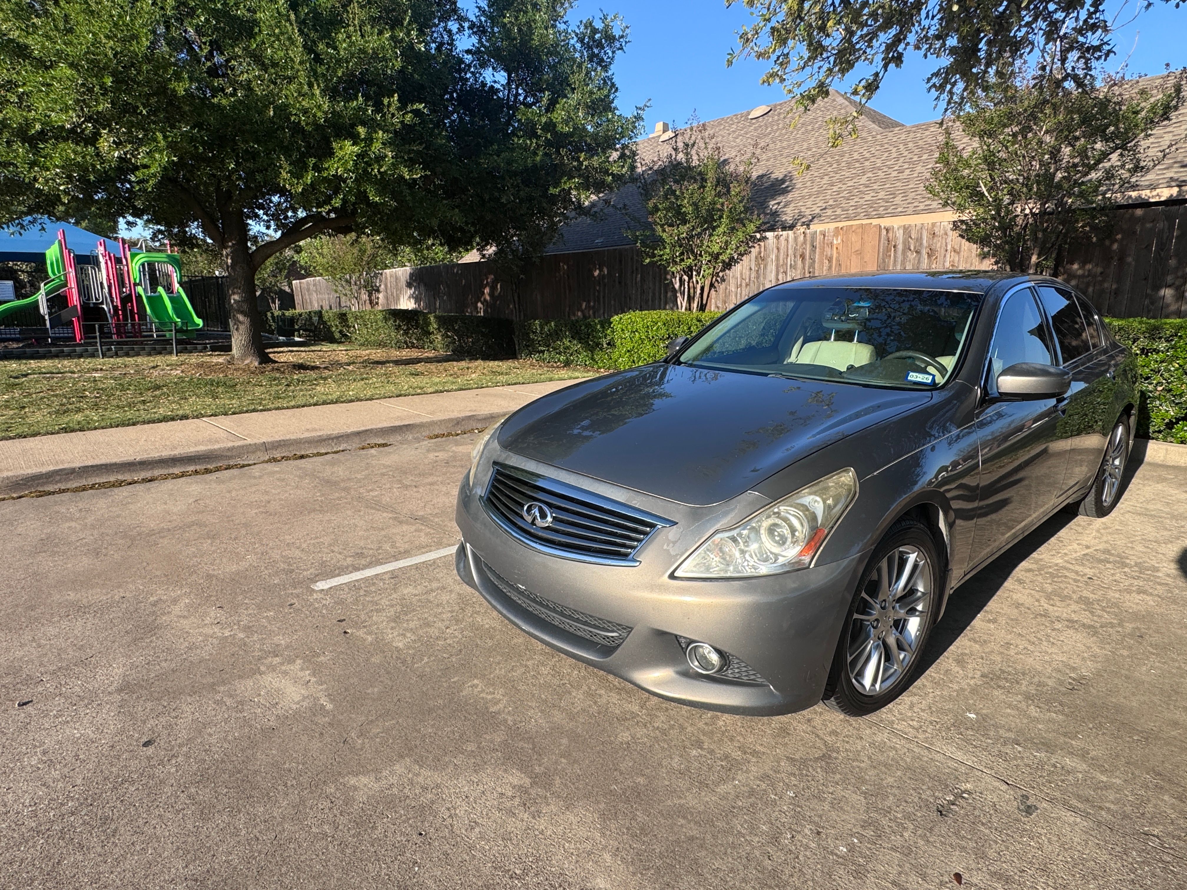 Used 2012 INFINITI G37 Journey w/ Premium Pkg RWD image 4