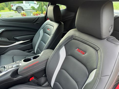 Used 2024 Chevrolet Camaro SS image 17