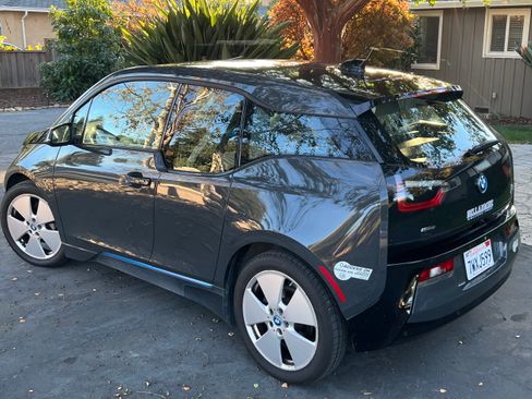 Used 2014 BMW i3 image 9