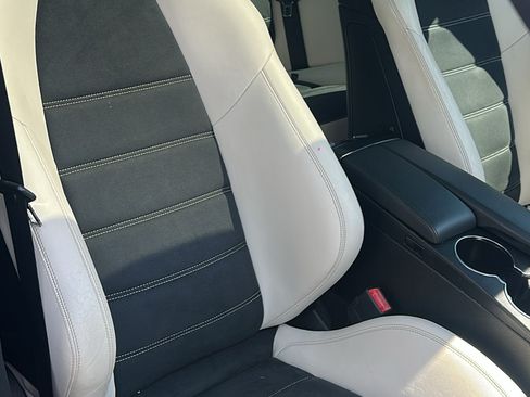 Used 2012 Mercedes-Benz C 63 AMG Sedan image 14