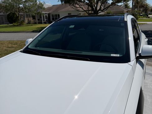 Used 2024 Hyundai Kona Limited FWD image 4