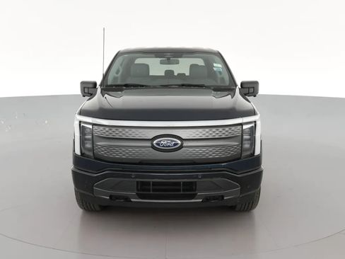 Used 2023 Ford F150 Lightning XLT w/ Equipment Group 312A High image 9