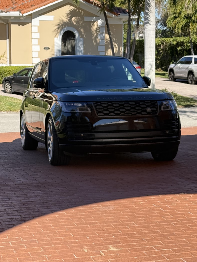 Used 2020 Land Rover Range Rover Long Wheelbase HSE AWD/4WD image 9