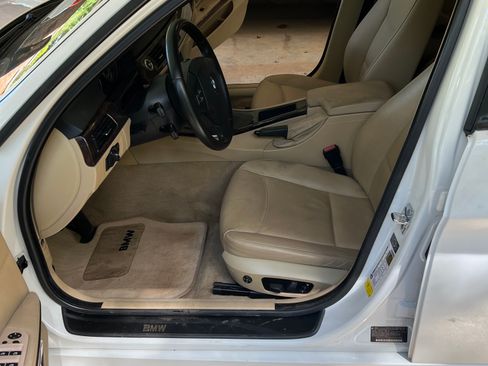 Used 2007 BMW 328xi Wagon image 6