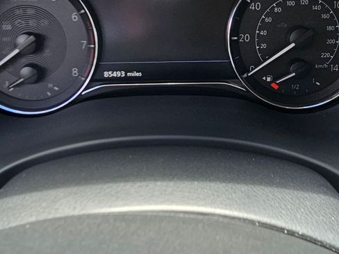 Used 2021 INFINITI QX80 Luxe w/ All-Season Package image 28