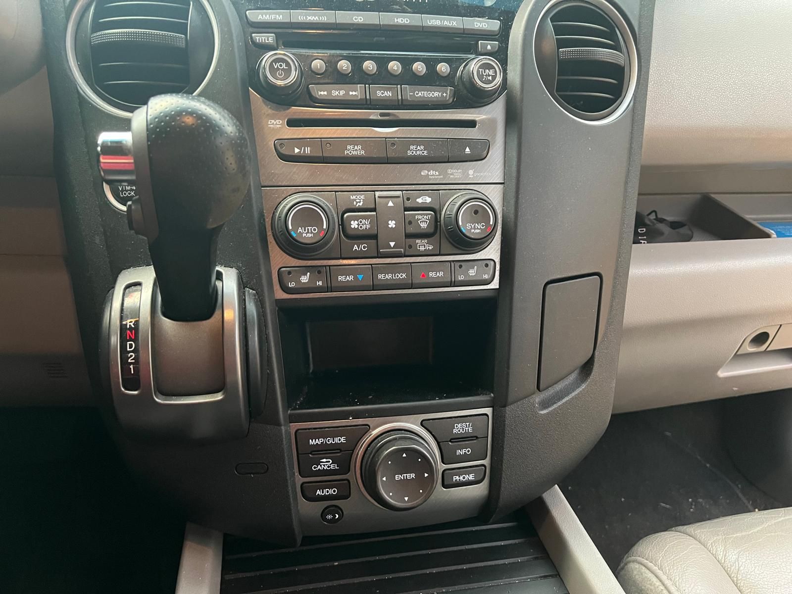 Used 2013 Honda Pilot Touring image 6