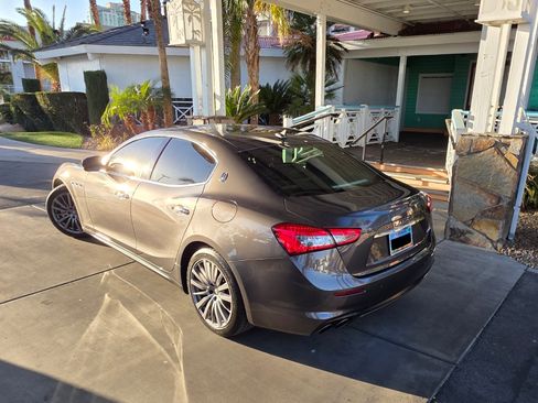 Used 2019 Maserati Ghibli Sedan 4D image 6