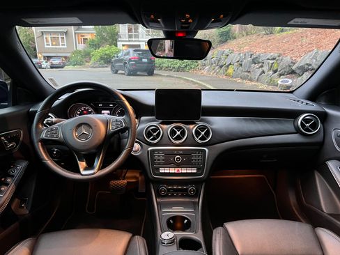 Used 2019 Mercedes-Benz CLA 250 250 4MATIC Coupe 4D image 10