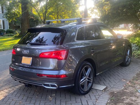 Used 2018 Audi SQ5 Prestige AWD/4WD image 5