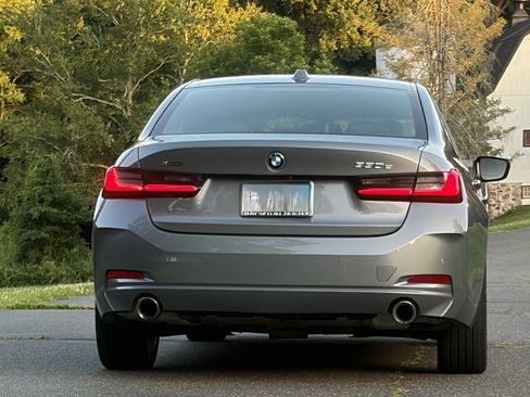 Used 2023 BMW 330e xDrive w/ Convenience Package AWD/4WD image 5