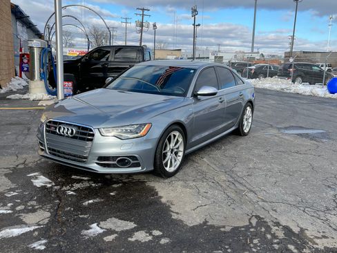 Used 2013 Audi S6 Prestige w/ Innovation Pkg image 5