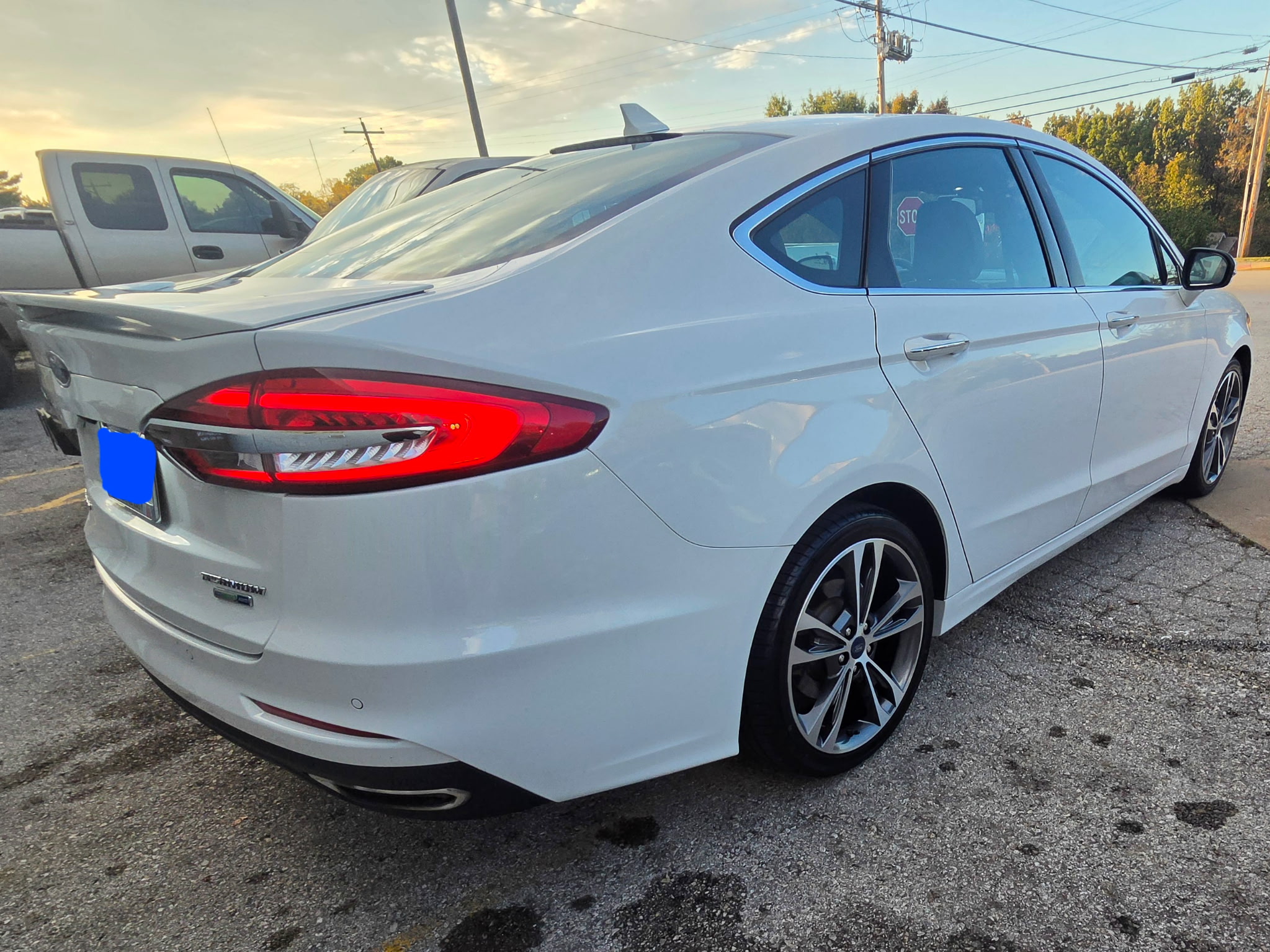 Used 2019 Ford Fusion Titanium AWD/4WD image 2