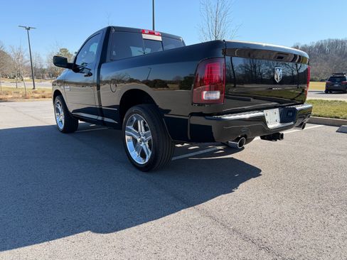 Used 2014 RAM 1500 Sport w/ Convenience Group image 6