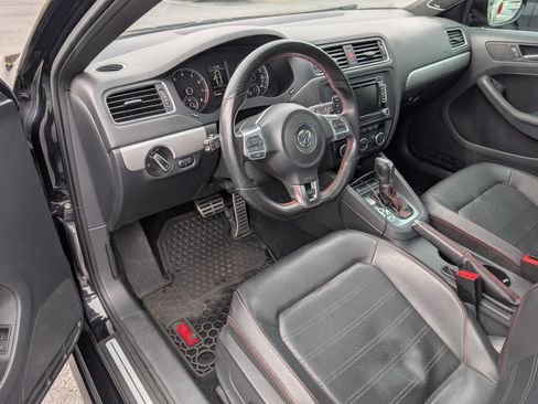 Used 2013 Volkswagen Jetta GLI Autobahn image 21