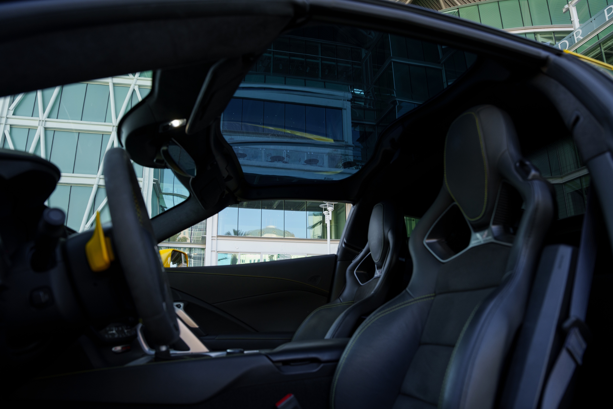 Used 2017 Chevrolet Corvette Z06 RWD image 8
