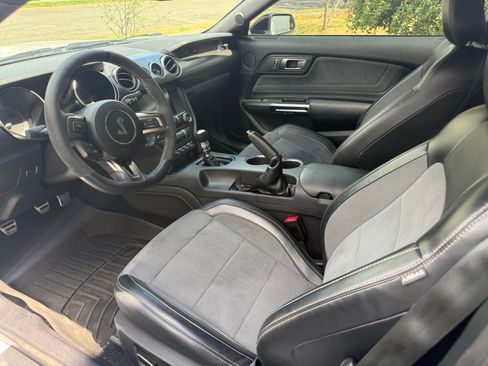 Used 2019 Ford Mustang Shelby GT350 w/ Technology Package image 23