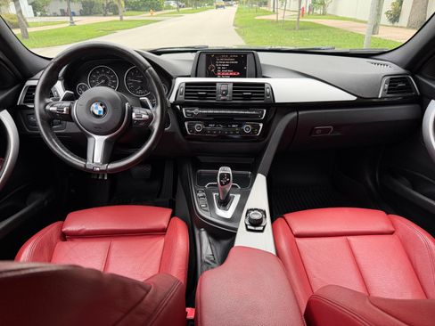 Used 2017 BMW 330i Sedan RWD image 9