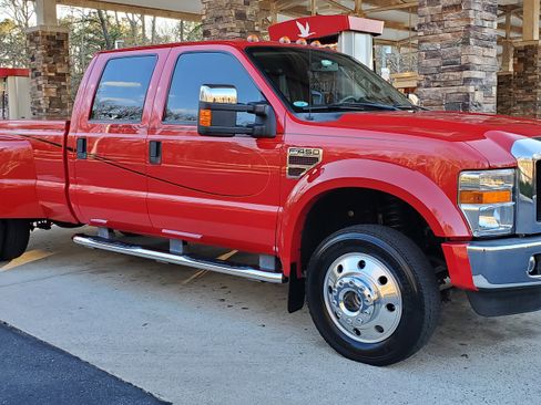 Used 2008 Ford F450 Lariat image 1