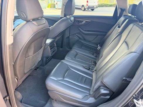 Used 2020 Audi Q7 2.0T Premium AWD/4WD image 9