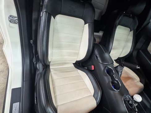 Used 2015 Ford Mustang 50 Years image 29