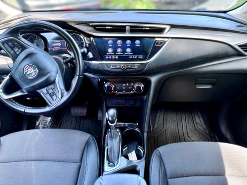 Used 2022 Buick Encore GX Preferred w/ Cold Weather Comfort Package FWD image 9
