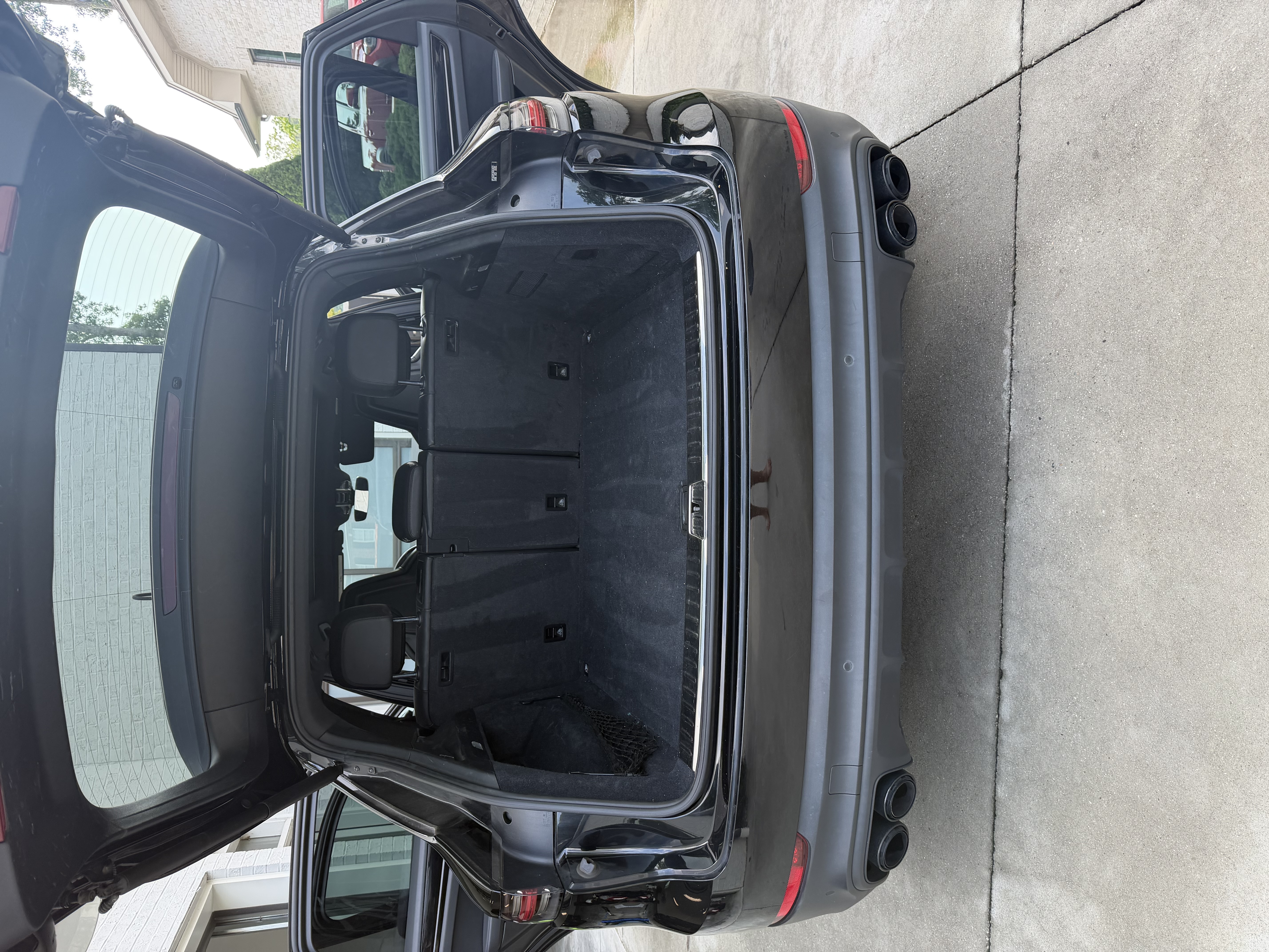 Used 2019 Porsche Cayenne AWD/4WD image 15