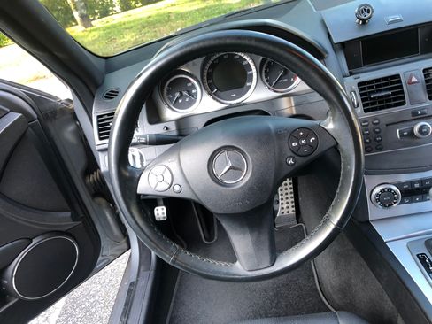 Used 2011 Mercedes-Benz C 300 Sedan image 12