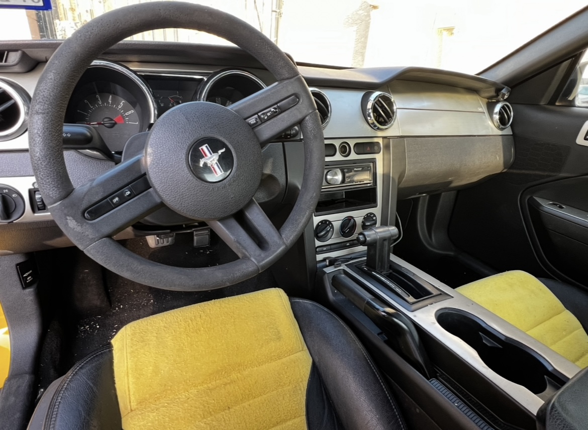 Used 2005 Ford Mustang Coupe RWD image 5