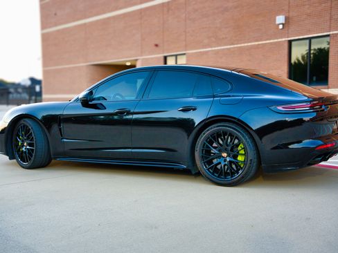 Used 2019 Porsche Panamera Turbo S AWD/4WD image 4