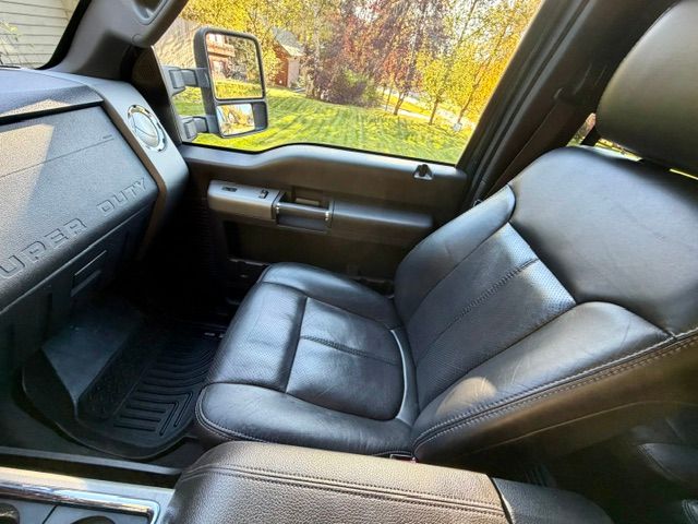 Used 2011 Ford F250 Lariat w/ Lariat Interior Pkg AWD/4WD image 20