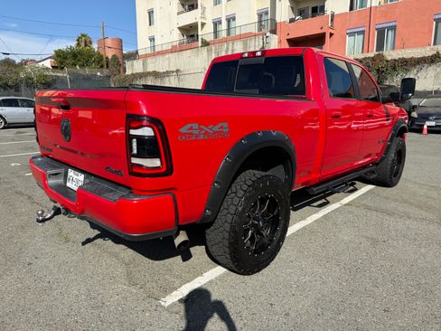 Used 2020 RAM 2500 Laramie w/ Night Edition AWD/4WD image 4