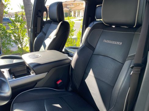 Used 2022 RAM 3500 Laramie image 20