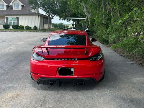 Used 2022 Porsche 718 Cayman GT4 image 14