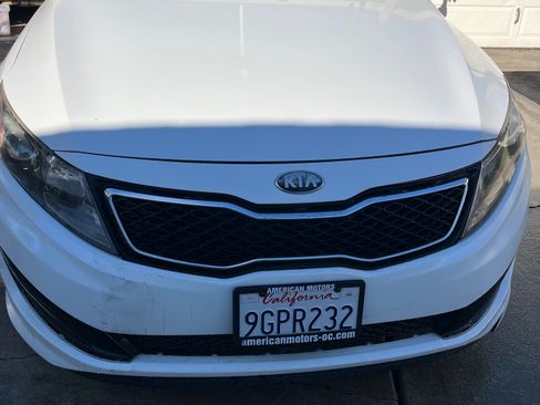 Used 2013 Kia Optima SX image 2